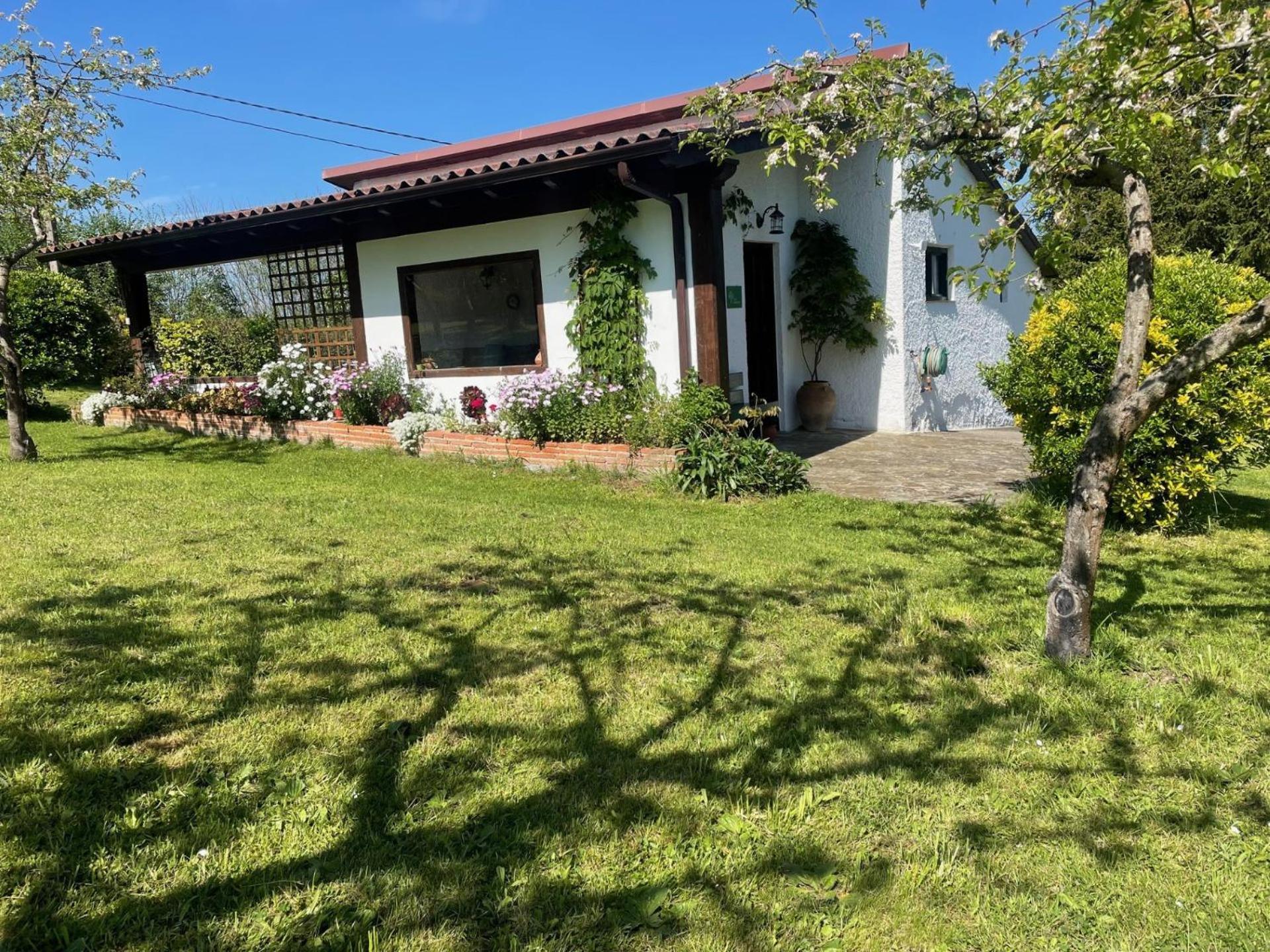 Casa Benjamin Villa Oviedo Exterior foto